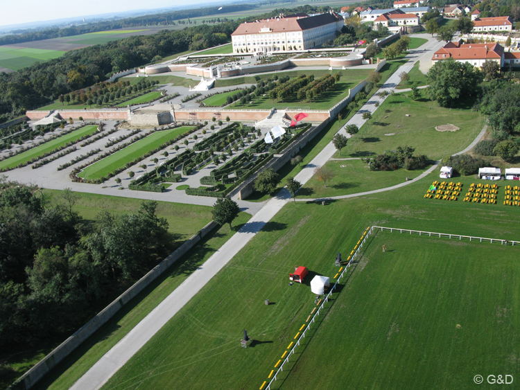 schlosshof_air03
